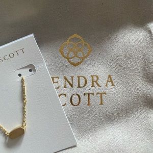 NWT Kendra scott necklace